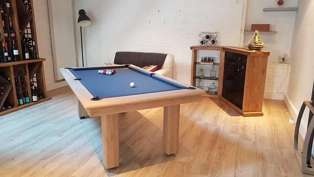 ROUNDY Billiard Table