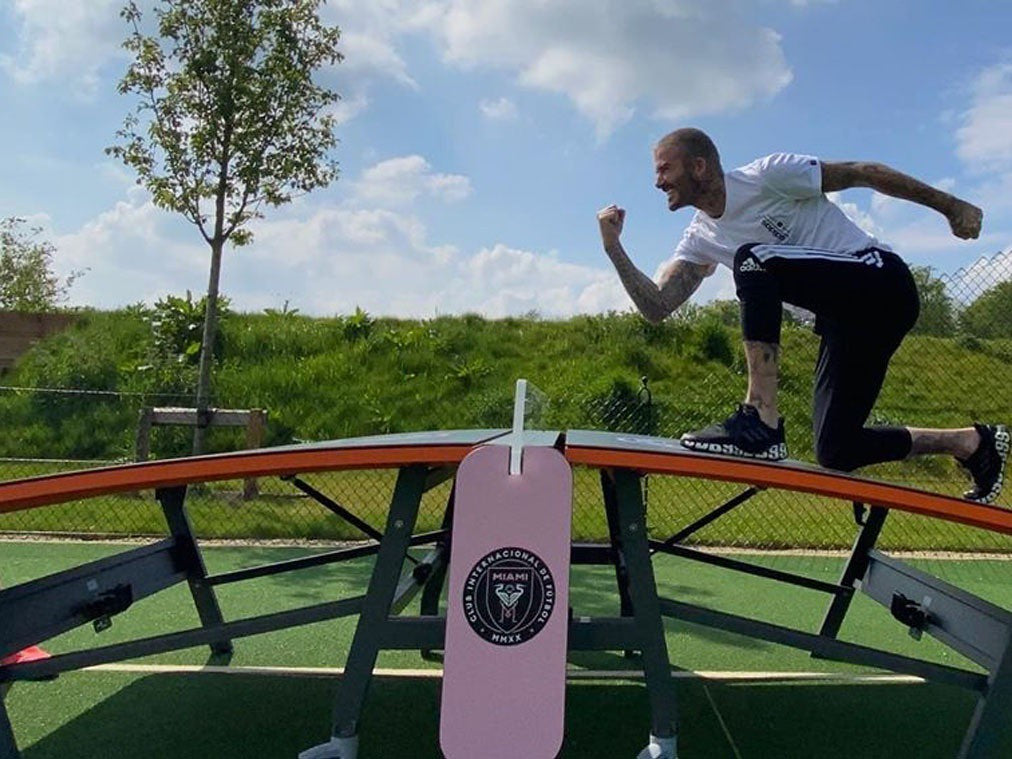 TEQ™ SMART Foldable Teqball Table – Indoor & Outdoor