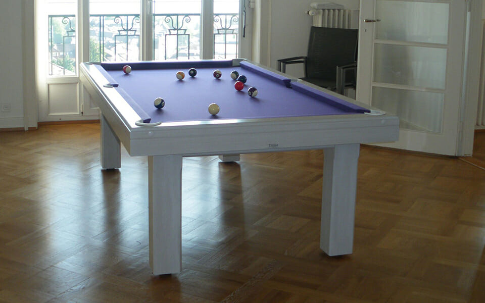 Bubbly Billiard Table