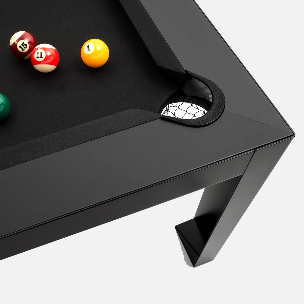 CUBISTA - INDOOR - Pool Table