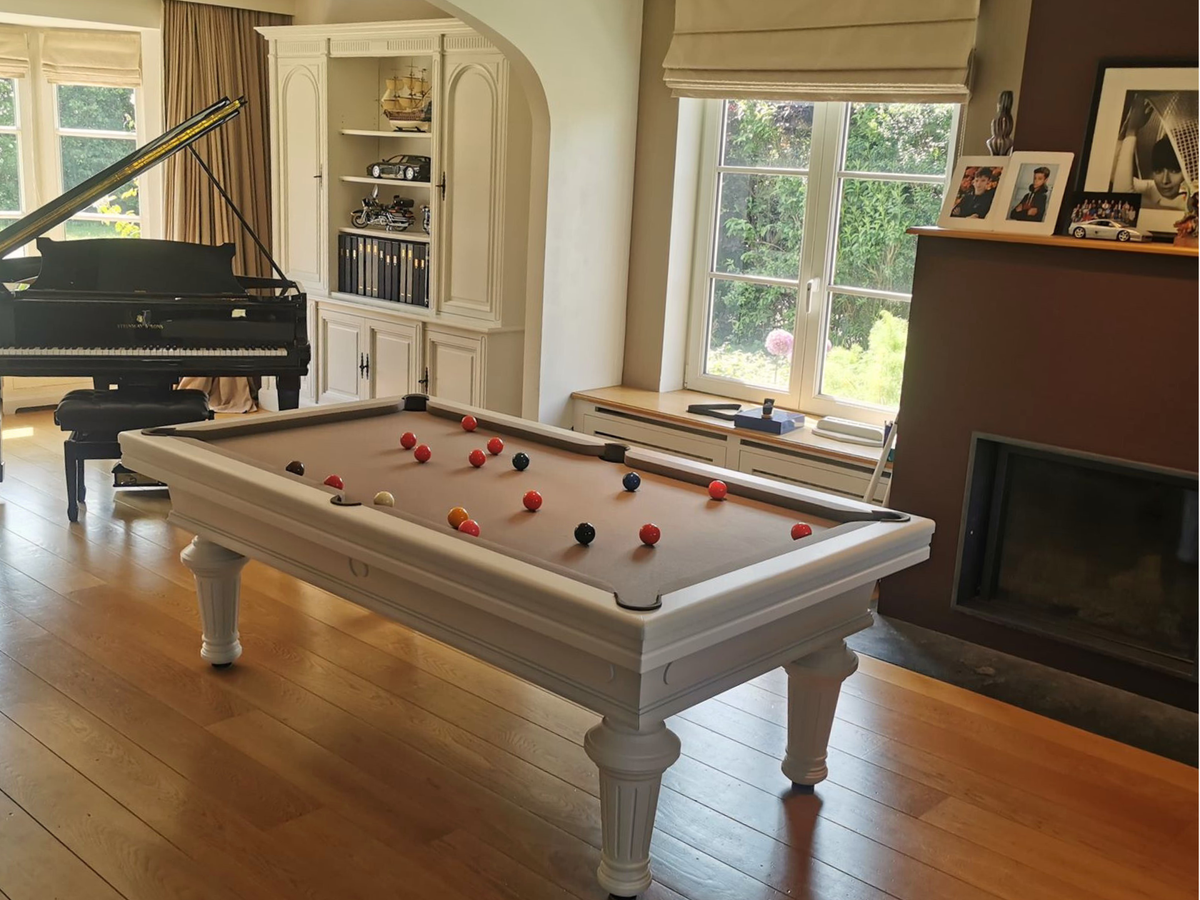 EMPEREUR Billiard Table