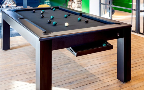 Le CL Billiard Table: Master Your Game