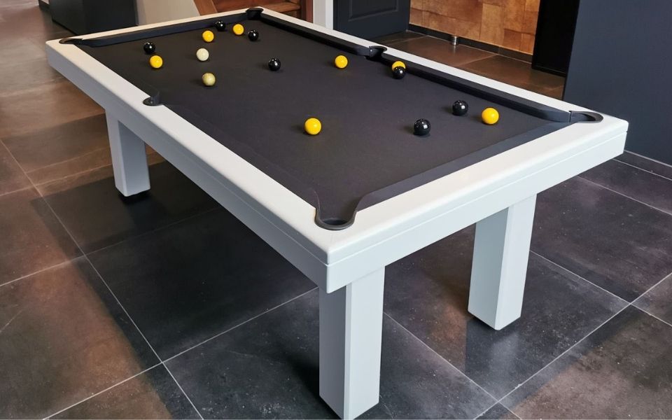 Bubbly Billiard Table