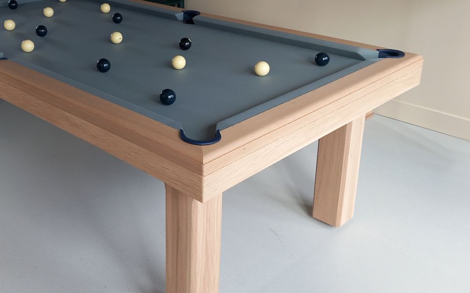 Bubbly Billiard Table
