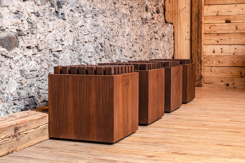 HedgeHock: Wooden Stool